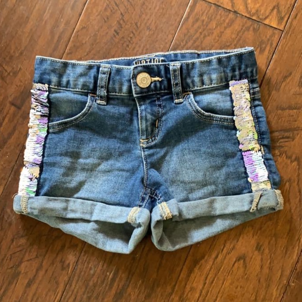 Justice shorts! Sequins on the side